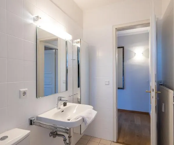 Friedericia, 3-hochparterre Links *