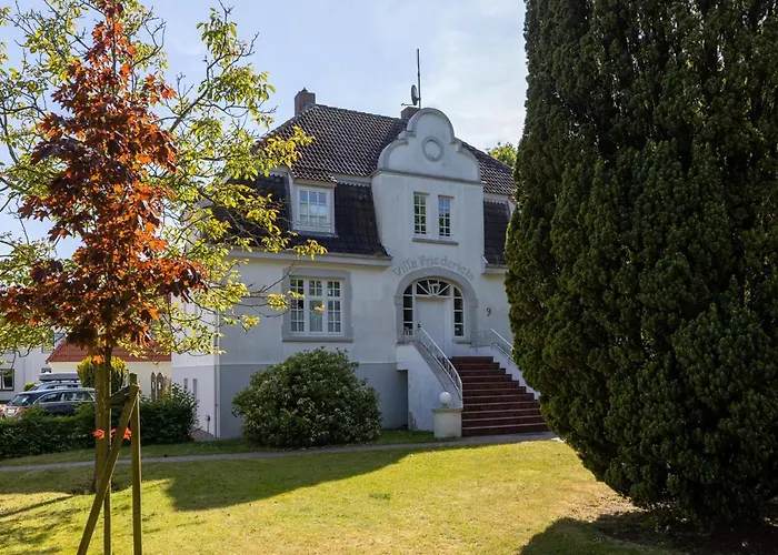 Friedericia, 3-hochparterre Links